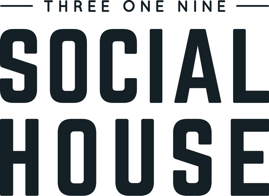 319 Social House :: Independence, Iowa
